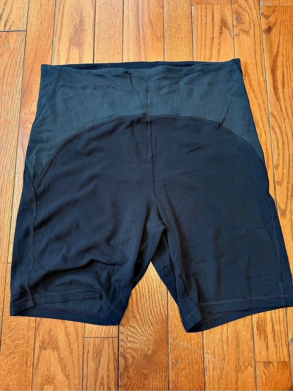 lululemon Align Ribbed Panel High-Rise Short 8" Black 12
